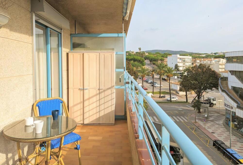 Apartamento Piscina En Platja Daro By Host&Joy Castell-Platja d’Aro Exterior foto